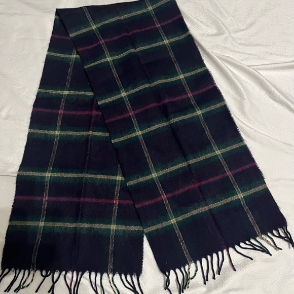 Lambswool Scarf - Picture 3 of 5